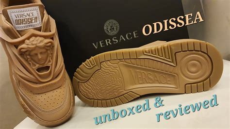 Review & close look at the glamorous VERSACE ODISSEA one .